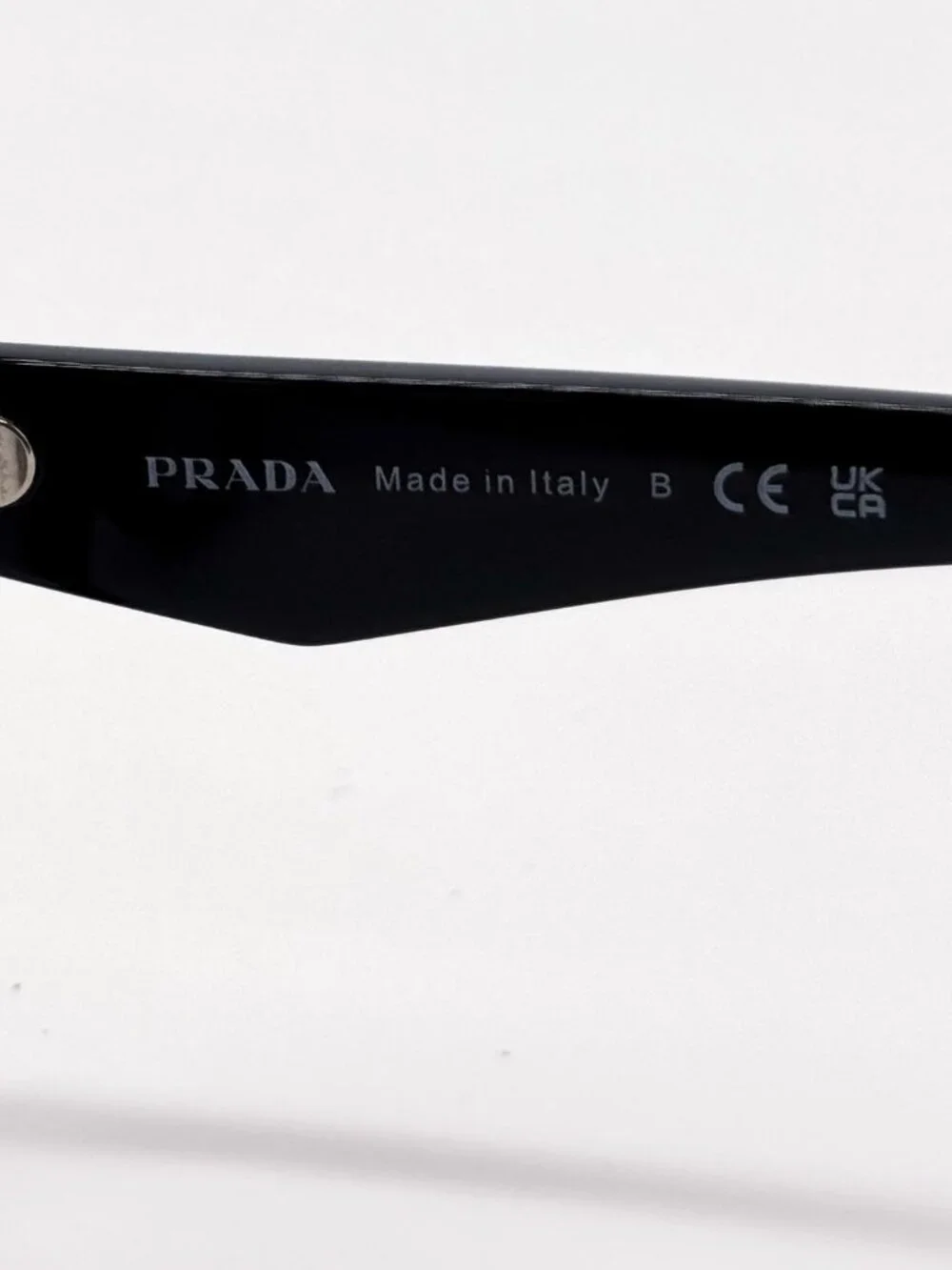 Prada 100% new